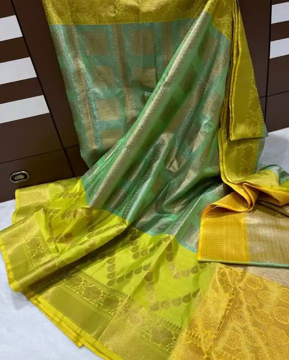 Banarsi Soft Tissue Saree uploaded by Meenawala Fabrics on 8/13/2023