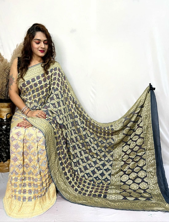 Pure banarasi bandhej saree uploaded by Arihant Bandhani's on 8/13/2023