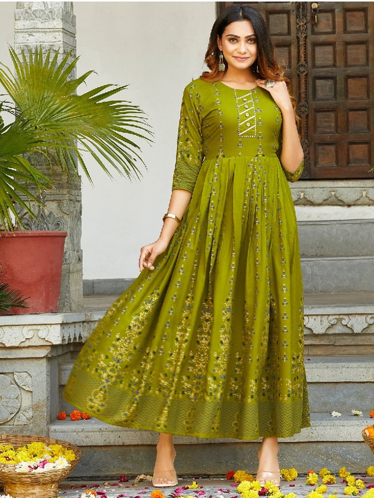 Mahdi green kurta uploaded by Manufacturer kurti .gowns on 8/13/2023