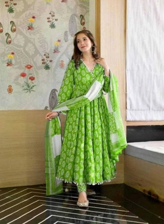 Green printed kurta and dupatta for women uploaded by Aryson India on 8/13/2023