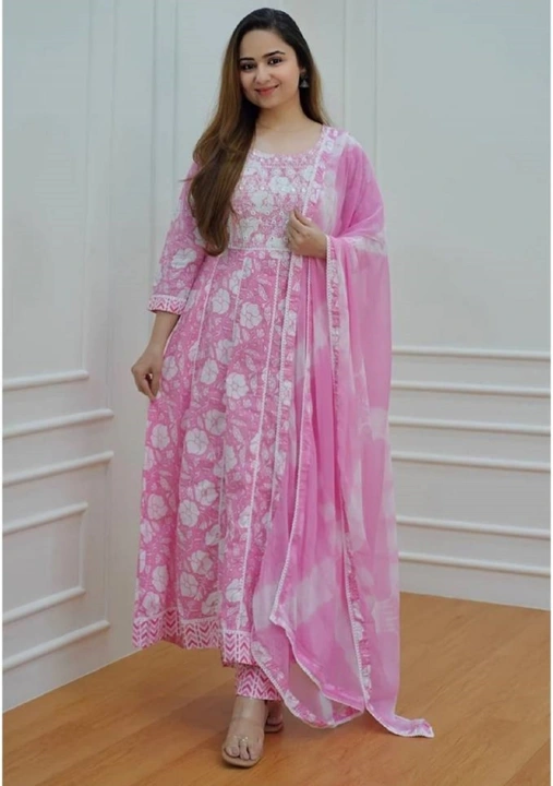 Pink printed kurta pant and dupata for women uploaded by Aryson India on 8/13/2023