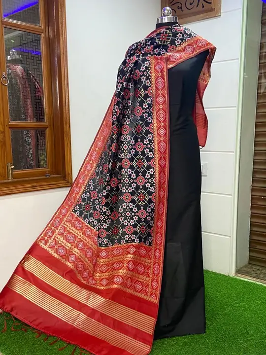Banarasi Cotton Silk Suits uploaded by REGALIA WEAVERS ENTERPRISES on 8/14/2023