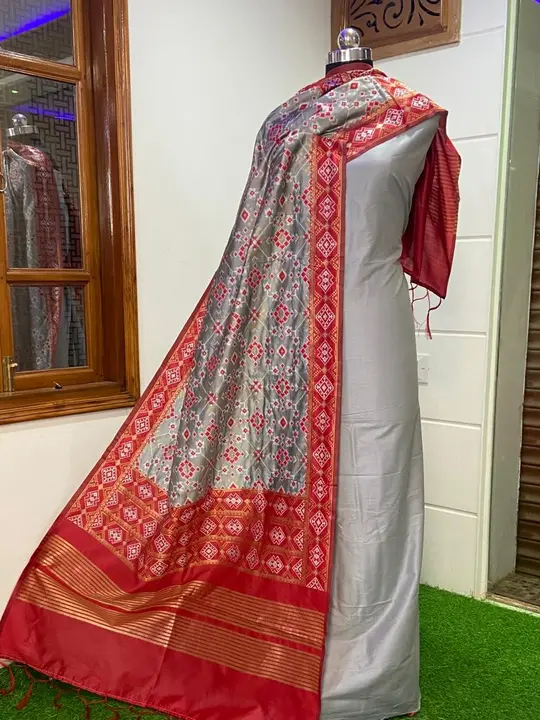 Banarasi Cotton Silk Suits uploaded by REGALIA WEAVERS ENTERPRISES on 8/14/2023