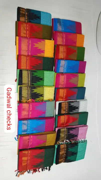 Tana warp temple chadurang 
Material - Maserised cotton +pc 
Border - chikki paras
 uploaded by business on 8/14/2023