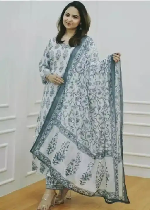 Kurti with pent and dupatta  uploaded by PANIHARI COLLECTION CENTRE on 8/14/2023