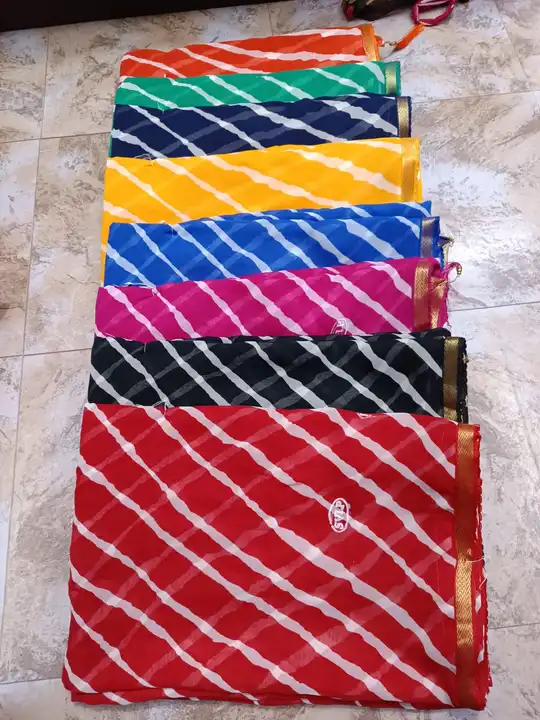 Weightless Saree uploaded by Dayal Sarees on 8/14/2023