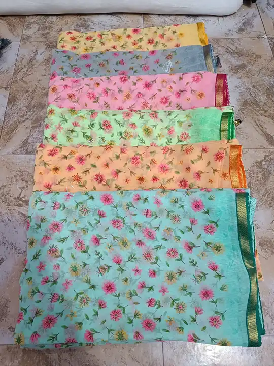 Weightless Saree uploaded by Dayal Sarees on 8/14/2023