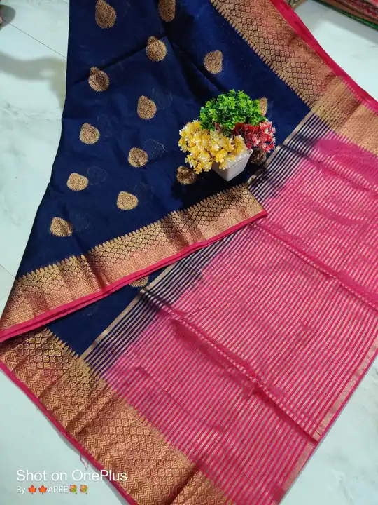 Coral butta saree with blouse piece  uploaded by Fashion Hub on 8/16/2023