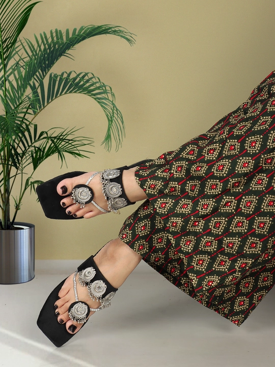 
Fancy Black Women Flats Slippers With Buckle Chappal For Ladies uploaded by TOHR on 8/16/2023