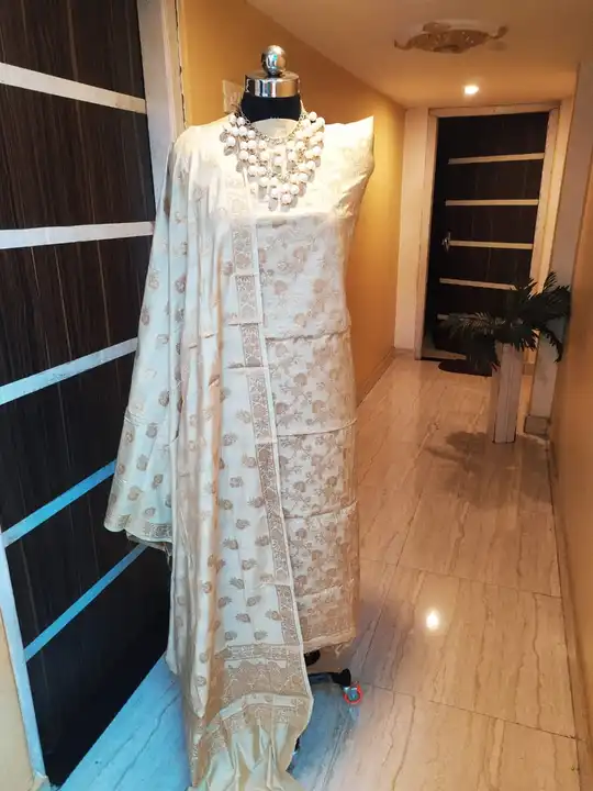 Banarasi Malabari Silk Suits  uploaded by REGALIA WEAVERS ENTERPRISES on 8/16/2023