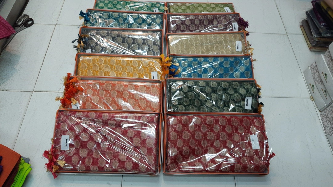 Organza sarees uploaded by business on 8/16/2023