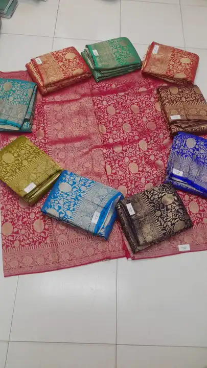 Khaddi georgette sarees uploaded by Sri radha krishna enterprises on 8/16/2023