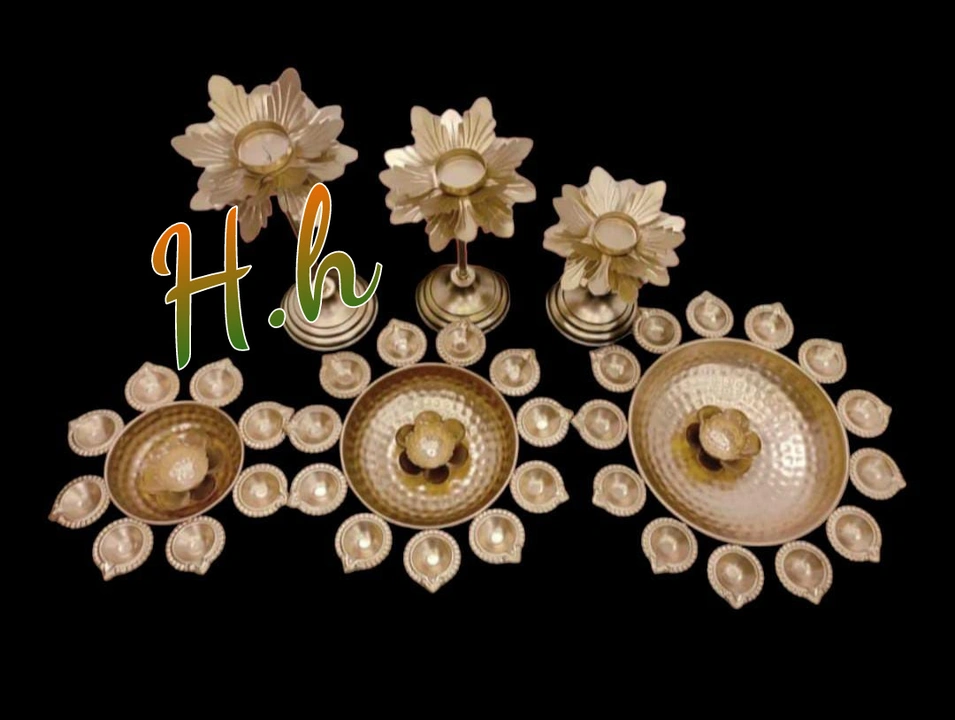 Decorative Urli's Combo Collection Available in Very reasonable price ( Shipping All over India)
Kin uploaded by Hina Handicrafts on 8/16/2023