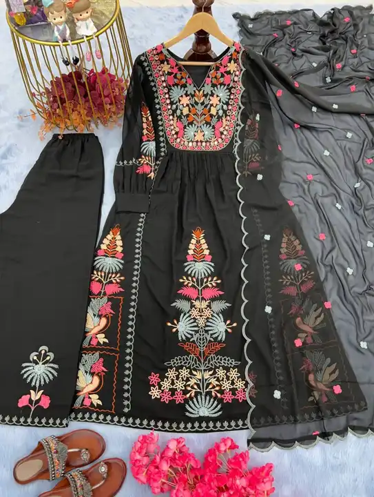 Full Dupatta kurti set Heavy Embroidery uploaded by business on 8/17/2023