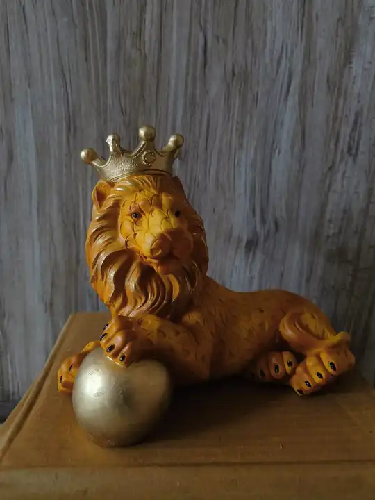 Lion decoration  uploaded by business on 8/17/2023