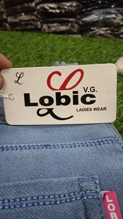 Factory Store Images of Lobic jeans