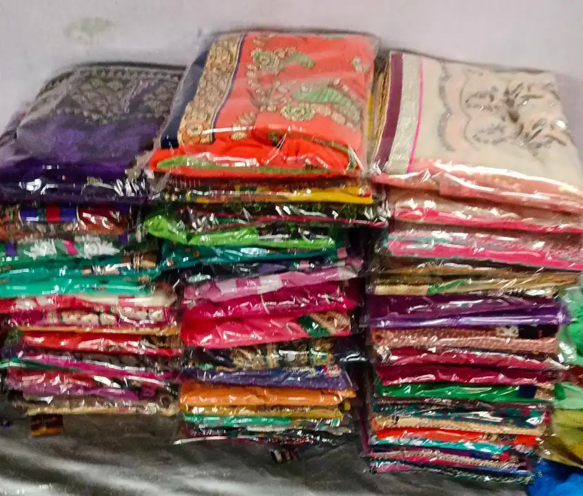 Saree uploaded by wholsale market on 8/17/2023