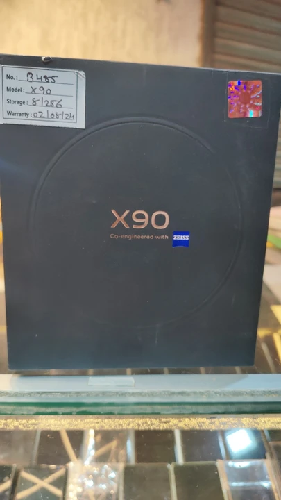 Vivo X90 black 12/256 uploaded by Anas trading co on 8/17/2023