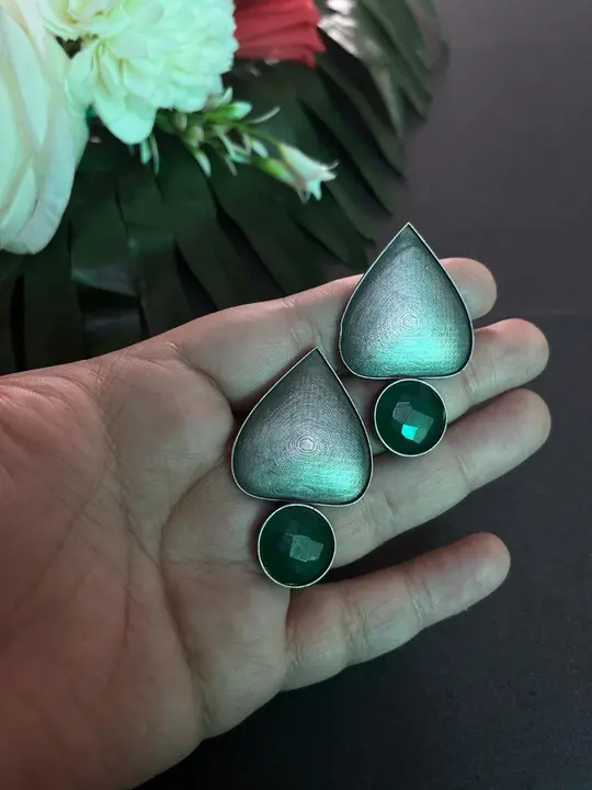 Monalisa stone earrings  uploaded by Rinkal jewel's  on 8/17/2023