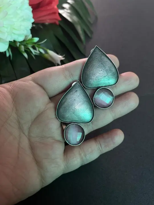 Monalisa stone earrings  uploaded by business on 8/17/2023