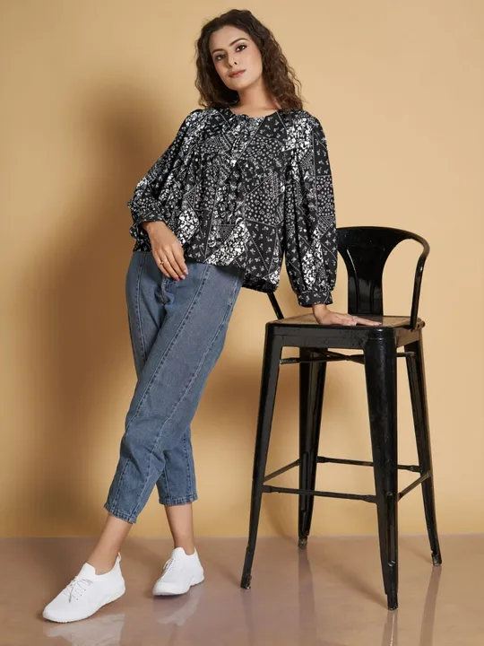Women's Full Sleeve Relaxed Fit Printed Top   uploaded by Agrahari Brother's Tex Co  on 8/18/2023