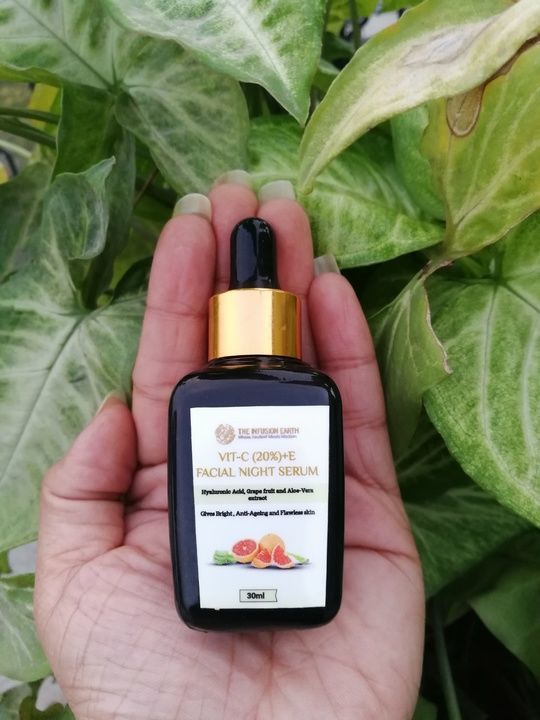 Post image Vit-c(20%)+e facial night serum for fighting acne, dark spots, fine lines, helps in glowing &amp; radiant skin, cures open pores, removes pigmentation, blemishes. 

Interested, pls msg on 9811397164.