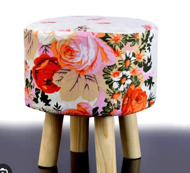 Ottoman stool uploaded by PM TRADER on 8/20/2023