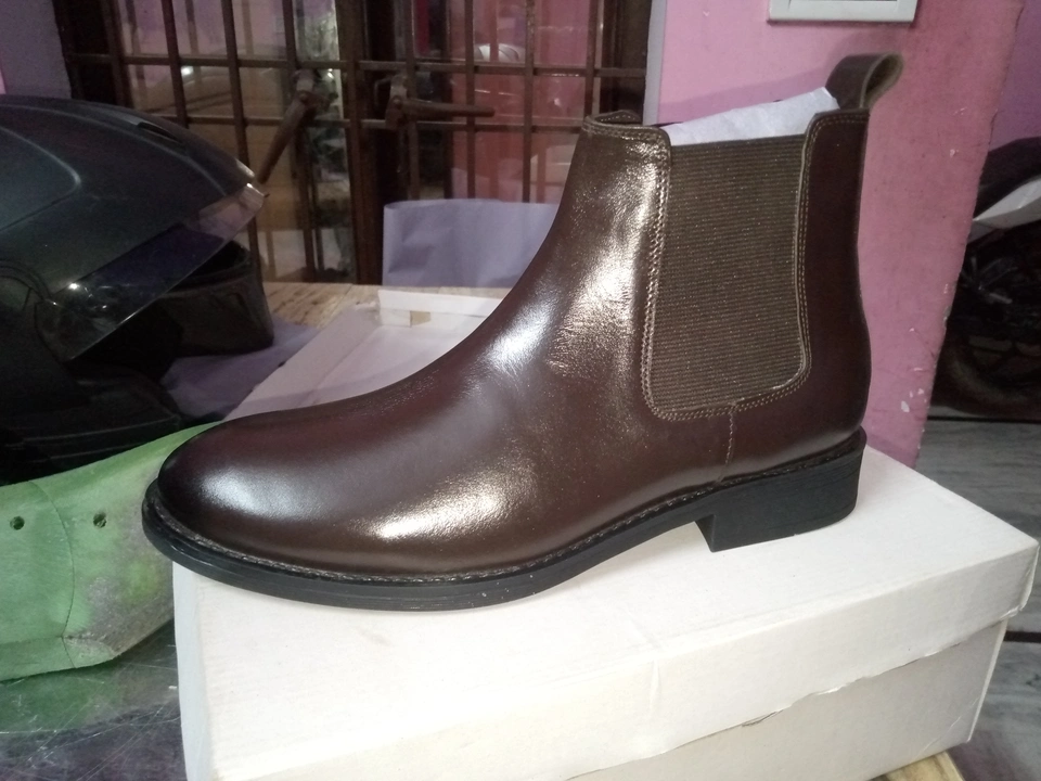 Product uploaded by Avni footwear on 8/20/2023