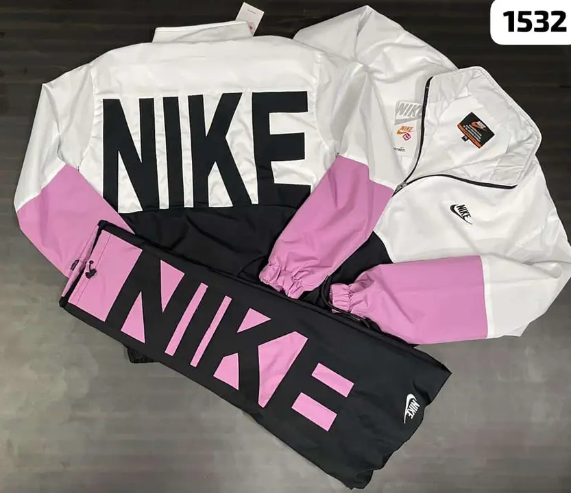 New attractive design track suit  uploaded by business on 8/21/2023