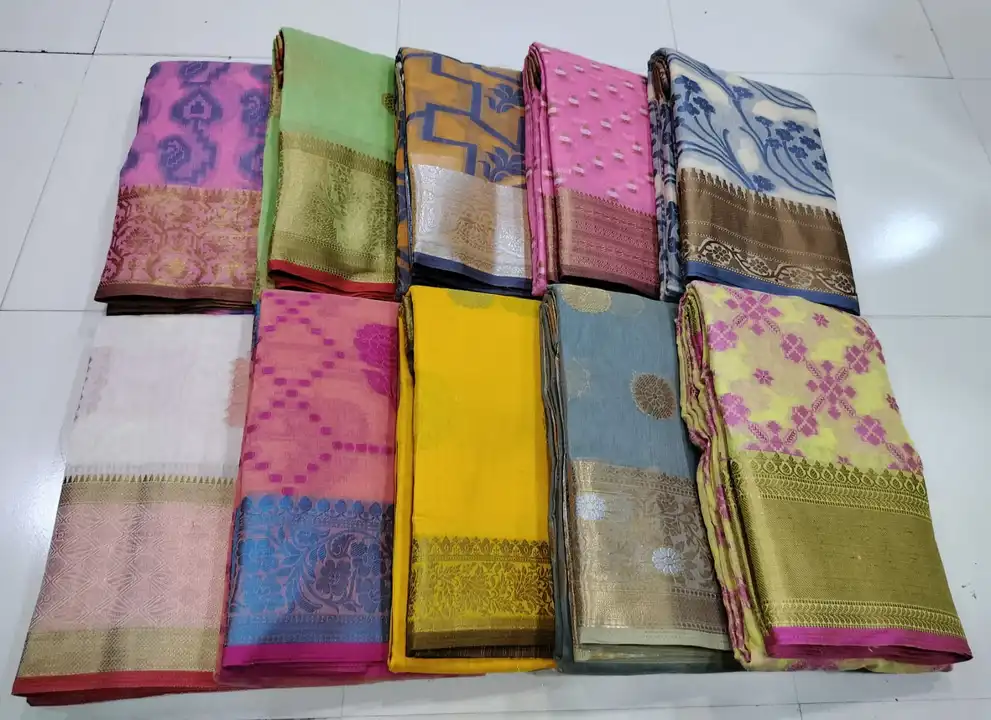 Organza Cotton Buta saree With blouse
Soft quality
 uploaded by business on 8/21/2023