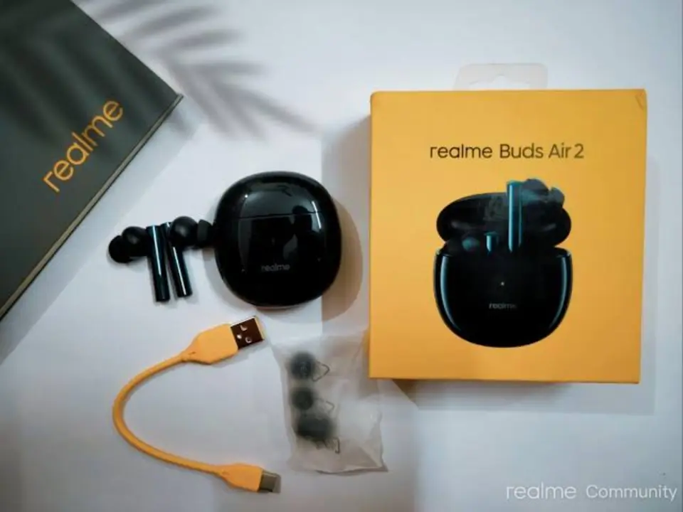 Realme buds air 2 uploaded by Jai Hind Communication on 8/21/2023