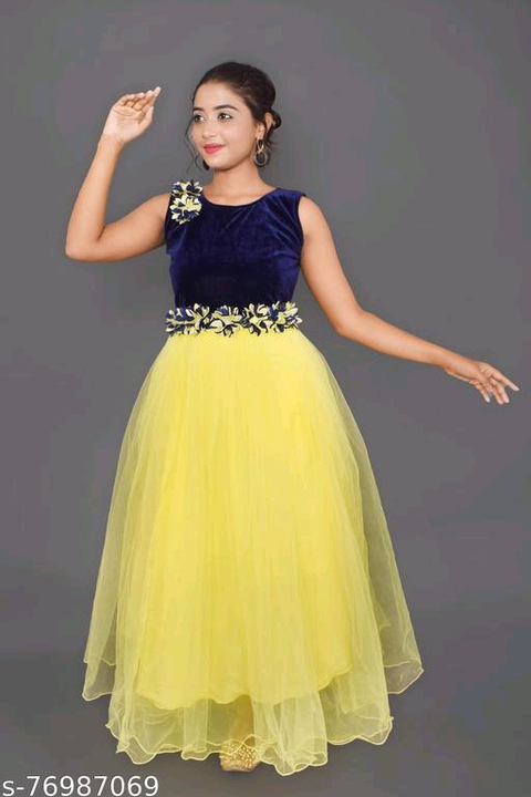 Post image Catalog Name:*Flawsome Trendy Girls Frocks &amp; Dresses*
Fabric: Silk Blend
Sleeve Length: Short Sleeves
Pattern: Self-Design
Net Quantity (N): Single
Sizes: 
4-5 Years, 5-6 Years, 6-7 Years, 7-8 Years, 8-9 Years, 9-10 Years, 10-11 Years
Dispatch: 1 Day

*
