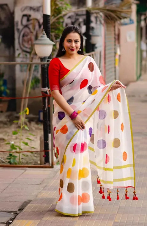 Soft linen saree with sliver weaving border uploaded by Suyukti Creation on 8/22/2023