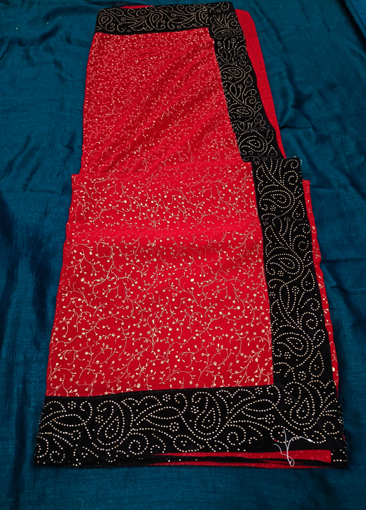Heavy 60 gram bluming saree uploaded by Amit textiles on 8/22/2023
