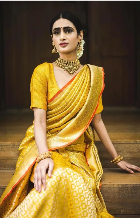 Rich pallu with allover Golden zari weaving design saree  uploaded by DHANANJAY CREATIONS on 8/22/2023