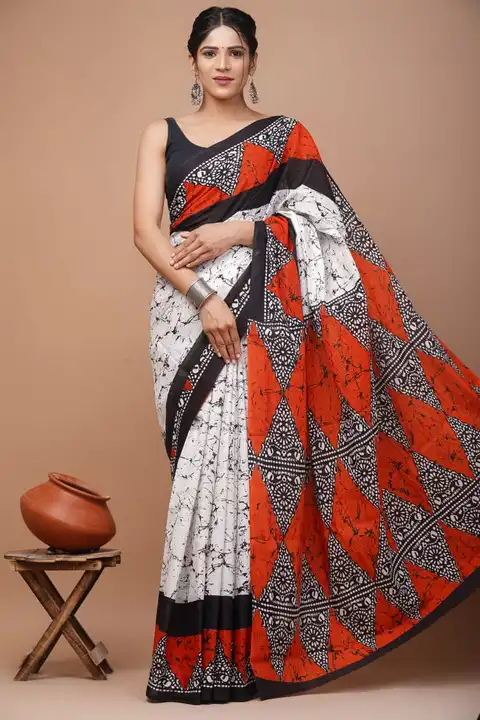 Post image 🍁Bagru Block Print Cotton mulmul sarees with blouse 

🍁All saree with same blouse 

🍁Fabric: mulmul cotton(92*80)

🍁Saree lenght:- 5.5m

🍁Blouse lenght:-1m