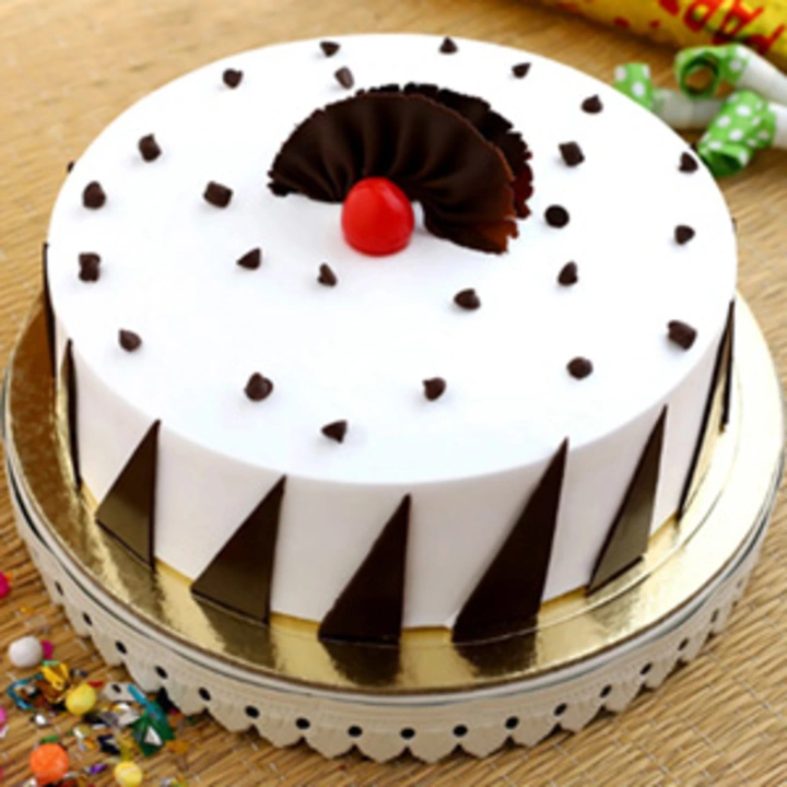 Cake uploaded by Balaji confectionery kirana and gift center on 8/22/2023
