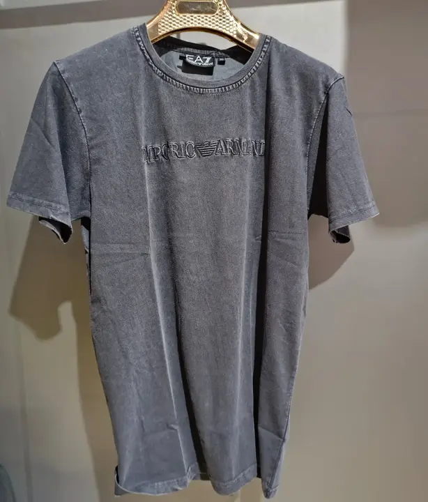 Denim wash t shirt  uploaded by business on 8/22/2023