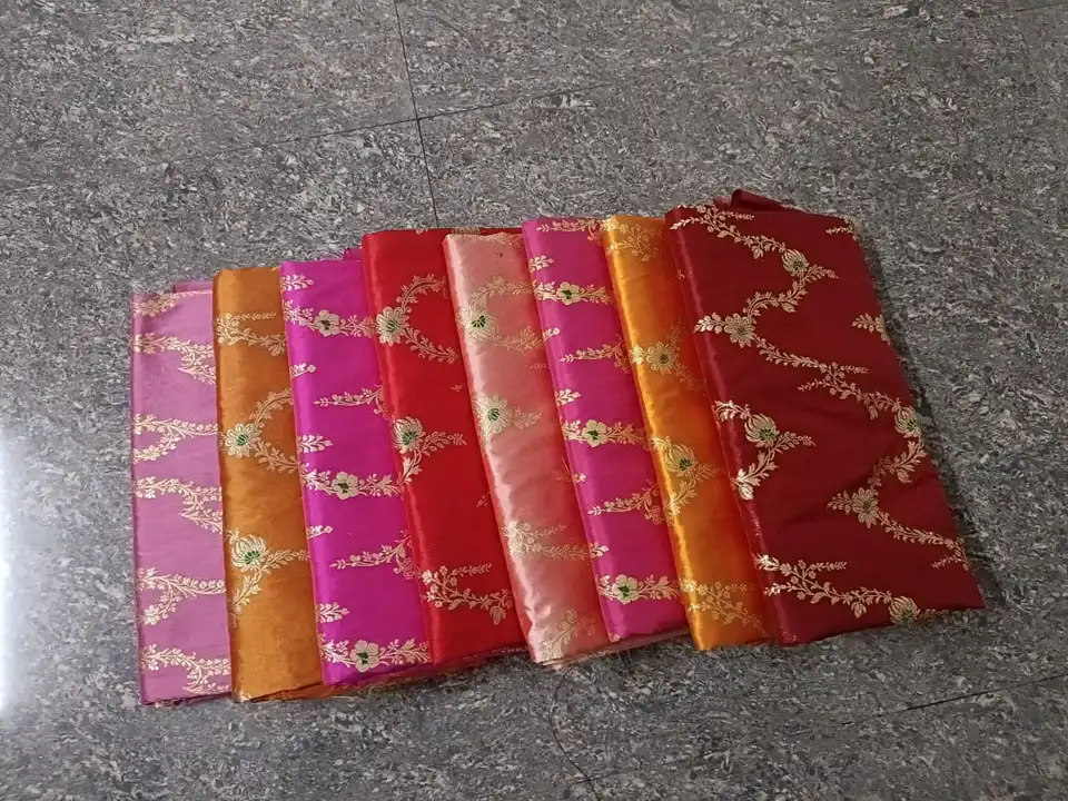 Pure katan silk garra with jarjet duptt uploaded by business on 8/22/2023