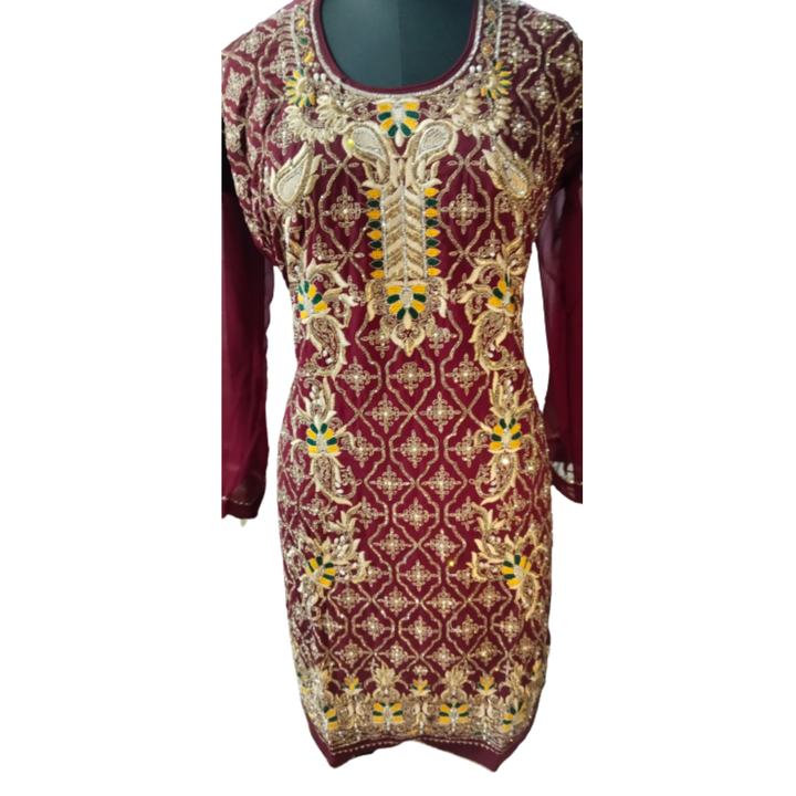 Ladies Panjabi suit  uploaded by Arsh textiles on 8/23/2023