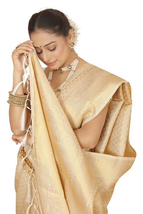Onam special white gold zari saree  uploaded by business on 8/23/2023
