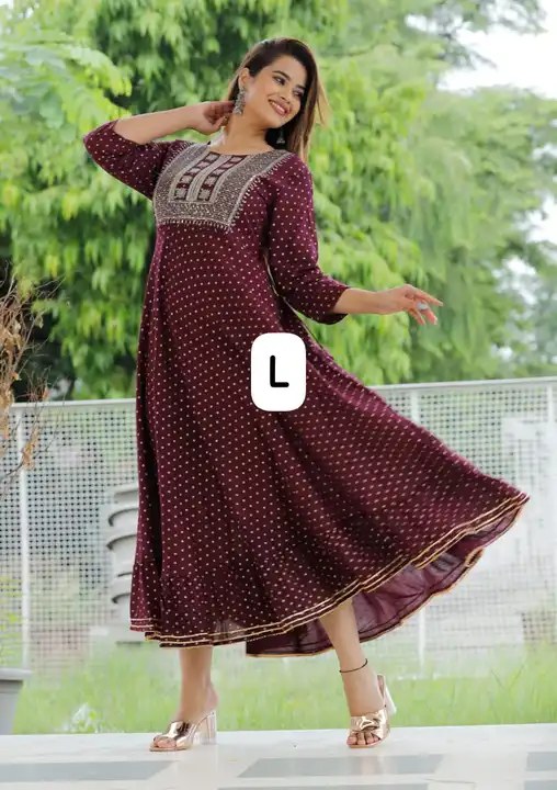 Reyon fabric gown  uploaded by PRASACHI on 8/25/2023