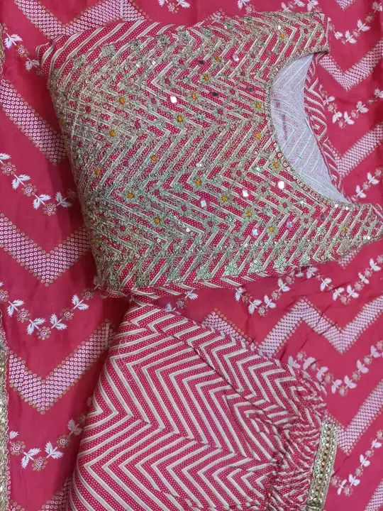 Beautiful Rayon Fabric zigzag Printed Straight Kurti Naira Cut With Pant And Printed Dupatta 3pis se uploaded by PRASACHI on 8/25/2023
