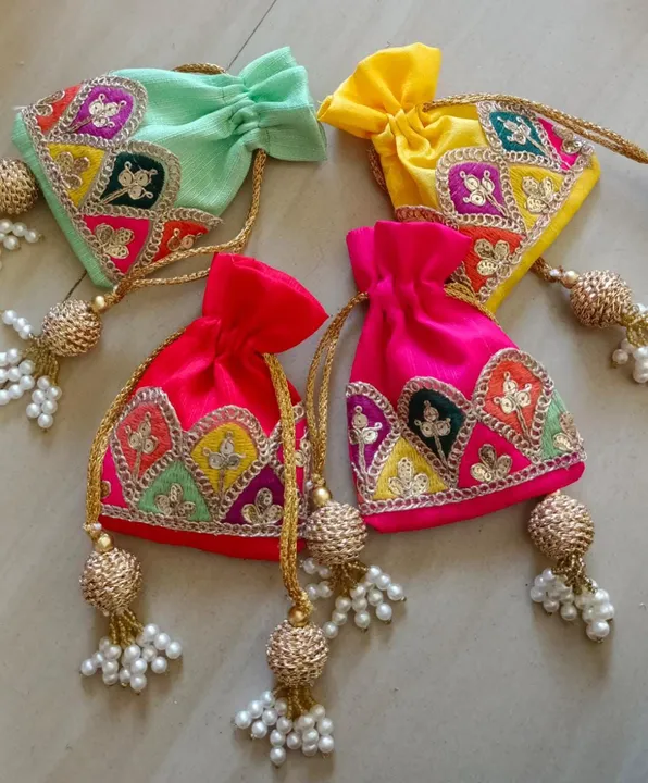 Banarasi Coin Bags uploaded by Ishna Collections ; +91 8334956789 on 8/25/2023