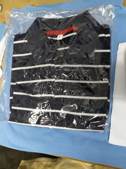 Post image I want 50+ pieces of Tshirt febric  at a total order value of 25000. I am looking for I want shinkar cotton febric for mens T-shirt . Please send me price if you have this available.