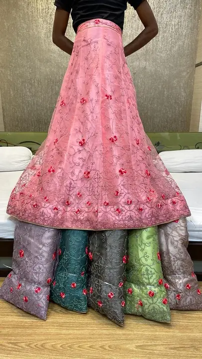 Net fabric and silk fabric
Gilit       work  with diamond  uploaded by SRIJA Collection on 8/25/2023
