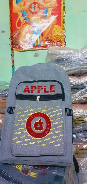 Apple canvas bag uploaded by business on 8/26/2023