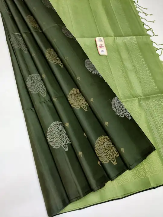 Borderless silk saree  uploaded by business on 8/26/2023