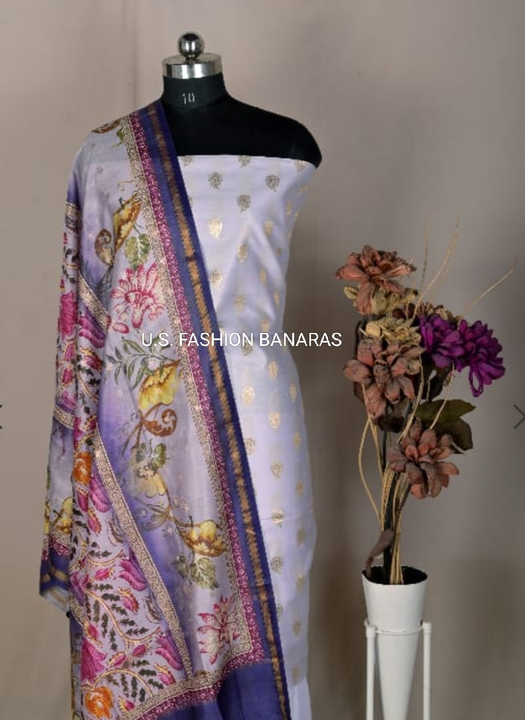 Post image Exclusive Banarasi unstitched jacquard (PureChanderiSilkSuitSets) with digital print dupatta very beautiful light weight smooth soft silk wedding and partywear best quality silk suits.

👉(Top - 2.6 mtrs and 46 inch width) Banarasi pure chanderi silk fabric with gold zari weaving booti.
👉(Dupatta - 2.6 mtrs and width 36 inch) Banarasi pure chanderi silk with contrast digital print design with tassels extra)
👉(Bottom- 2.6 mtrs Plain chanderi cotton by silk)

YOU WILL GET EXACTLY WHAT YOU SEE HERE.
