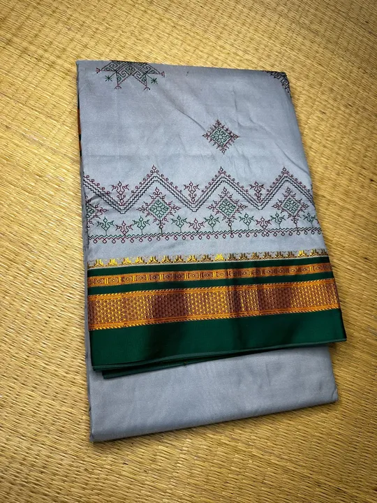 Product uploaded by Advik sarees textiles on 8/28/2023